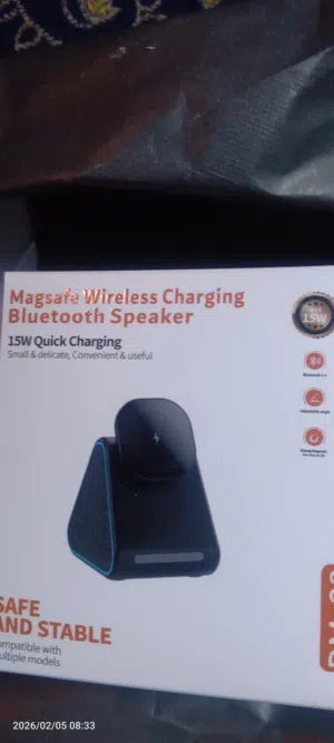 شاحن وايرلس مع سماعة بلوتوث للiphone أو الأجهزة التي تشحن WiFi