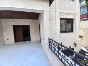 335 m2 4 Bedrooms Villa for Rent in Amman Abdoun