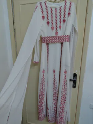 ثوب لبسة وحدة