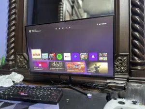 شاشه شاركس 120 هرتز 24 بوصه الوانها جميله جدا