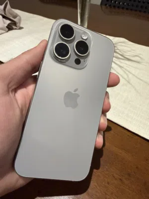 iPhone 15 pro 256