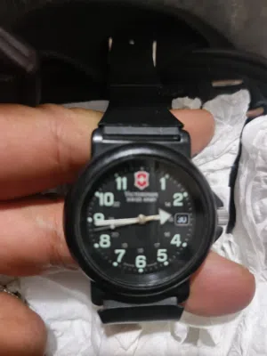 ساعه سويسريه اصليه