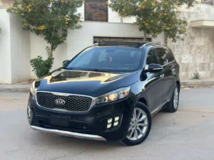 سلام عليكم كيا سيرانيتو SXL موديل 2018 كيف واصله استيراد حديث مشيا 70 ألف مايل جيا سليما زواق الدار