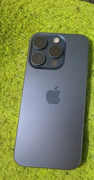 آيفون 15 برو