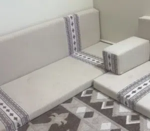 كنب سرير شبة جديد استخدام شهرين