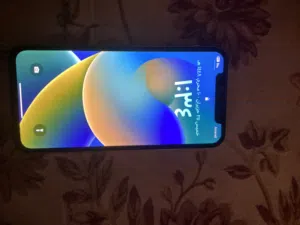 Apple iPhone X 256 GB in Basra