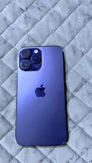 ايفون 14 بروماكس