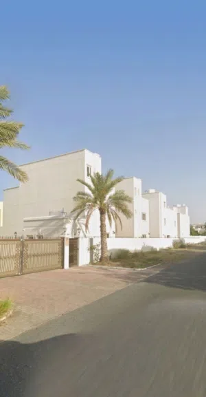 Villa For rent in Khoudh 4 in Al mayar compound/فيلا للايجار في مجمع سكني في  الميار الخوض 4