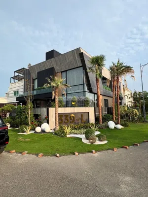 290 m2 5 Bedrooms Townhouse for Rent in Basra Other