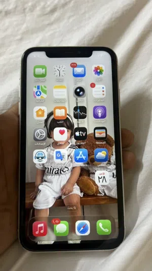 Apple iPhone 11 128 GB in Al Sharqiya