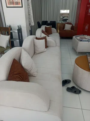 8 seeter sofa urgent sale in 50% discount
