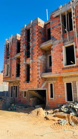 140 m2 3 Bedrooms Apartments for Sale in Tripoli Al-Serraj