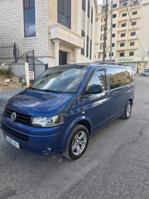 Used Volkswagen Caravelle in Hebron