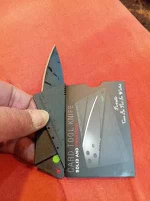 Credit card knife
