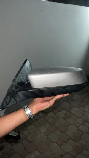 للبيع قطع غيار موستنج