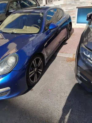 Used Porsche Panamera in Hawally