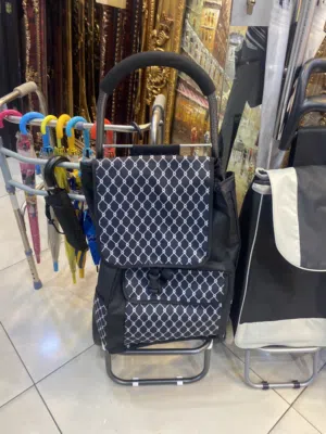 شنط تسوق قماش وتر بروف احجام مختلفة والوان مختلفة حديد كامل مع قماش