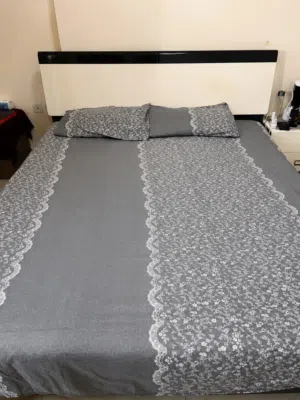 Home R Us Queen Size Bed with Mattress – Excellent Condition