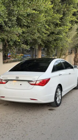 Used Hyundai Sonata in Tripoli