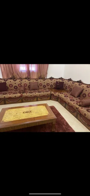 صالون  للبيع