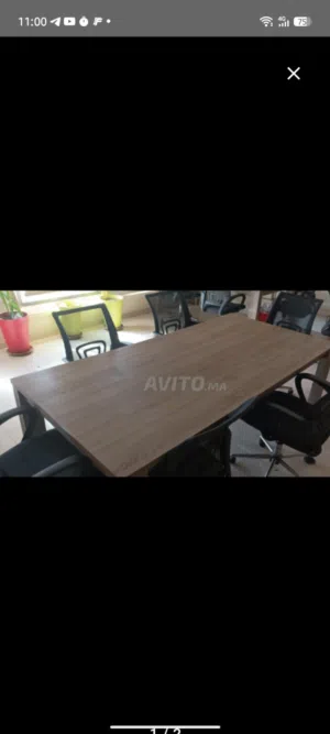 للبيع 3 طاولات مكاتب/اجتماعات كبيرة بحالة جيدة.