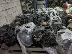 مكاين كرولا ويارس وايكو جميع الموديلات وجميع الاحجام 18 و15 و13و 2ZR و1ZRواررد اصفار