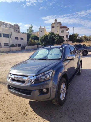 Used Isuzu D-Max in Amman