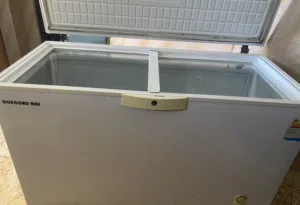 فريز للبيع ، ويوجد توصيل