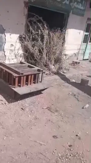 للبيع قالب طوب بلك