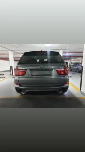 BMW X5 very good deal   guys car really good no cheating okay
