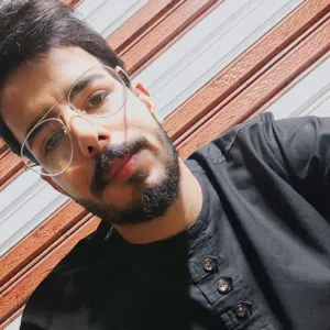 عباس 