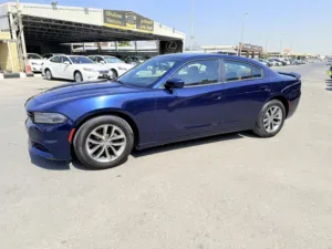Dodge Charger SXT V6