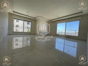 شقة / للايجار / مميزه / مطله / ضاحية النخيل / 200 متر