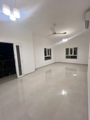 شقة 4 غرف كبيرة بالأنصب