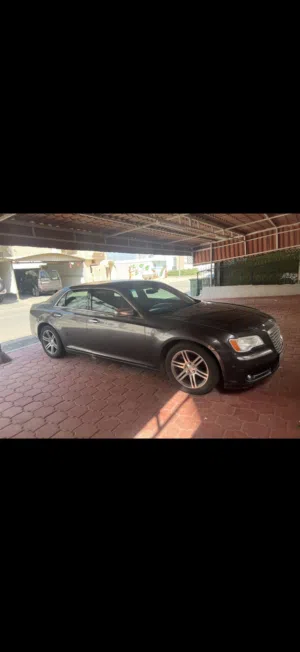 Used Chrysler 300 in Kuwait City