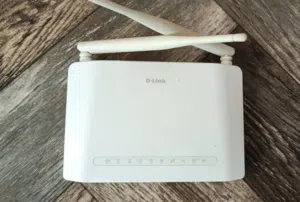 مودم راوتر دي لنك موديل D-LINK 2750U للإنترنت عبر خط الهاتف الثابت ADSL