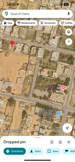 ارض 500 للبيع بها بئر وماجن وقواعد