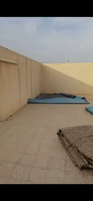 سطح للايجار