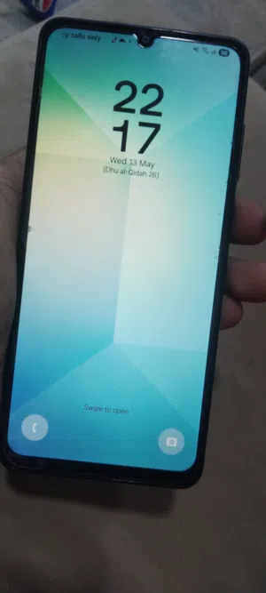 Samsung a06 brand new only use 2 months
