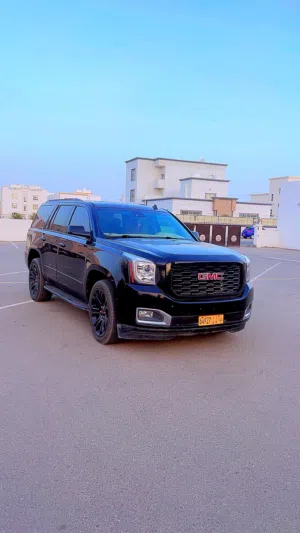 Gmc youkn 2015 جمس يوكن اسود داخلية زعفراني نظيف