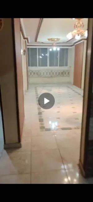 شقة مؤجره للبيع بفيصل تصلح سكن أو عيادة أو مكتب – موقع مميز متفرع من العشرين