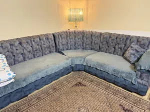 كنب لف تفصيل 9 مقاعد بحالة ممتازة تفصيل