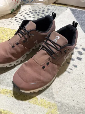 On Cloud SWISS 45 Use twice beige color