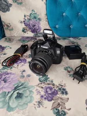 DSLR Cameras . Canon . New2