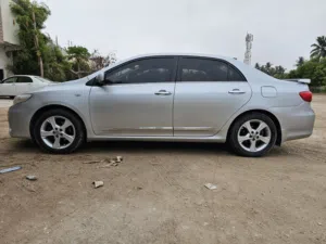 2013 Toyota Corolla XLI Sedan with Auto Transmission and Japanese Specs