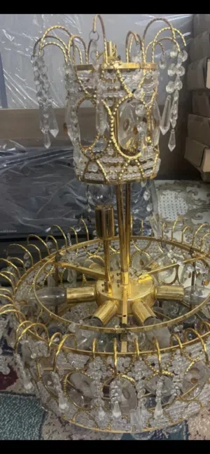 ثريات عدد 6 للبيع