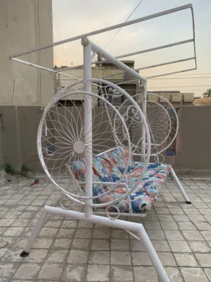 مرجوحه مسخدمه شي قليل