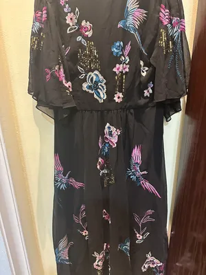 Maxi Dresses . L . Other0