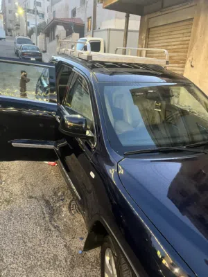 حمالة سقف للبيع بسعر مغري تركب على جميع السيارات والباصات