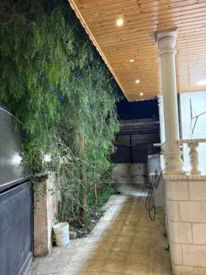 160 m2 3 Bedrooms Apartments for Sale in Zarqa Al Zarqa Al Jadeedeh